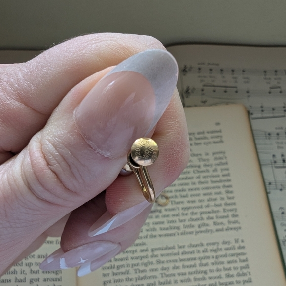 Gold and White Pearl Earrings Screw Back - Picture 9 of 10